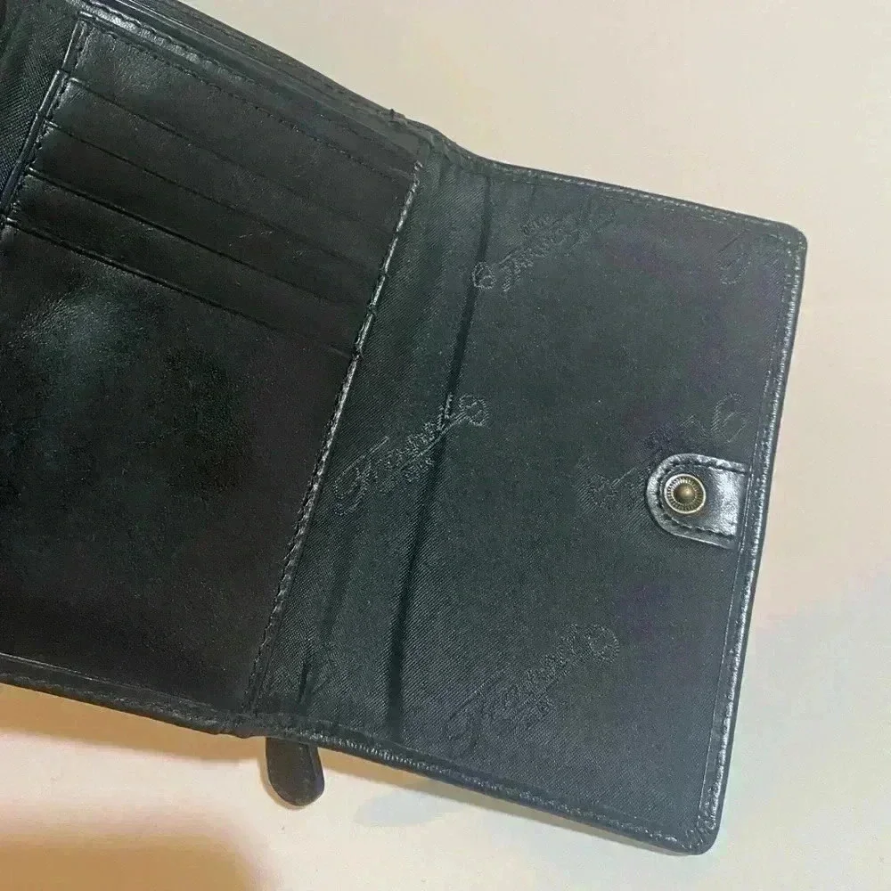 Fossil unisex black leather wallet